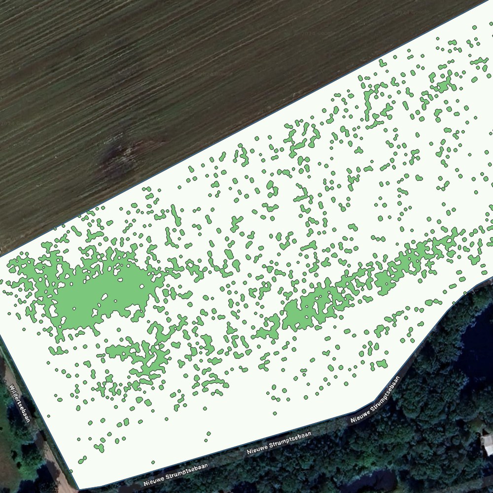 Taakkaart van een perceel: de groene vlekken zijn de onkruidplekken die behandeld worden.